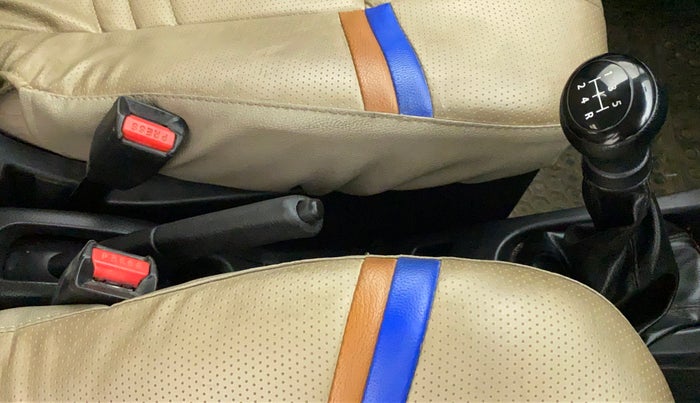 2018 Maruti Wagon R 1.0 LXI, Petrol, Manual, 30,644 km, Gear Lever