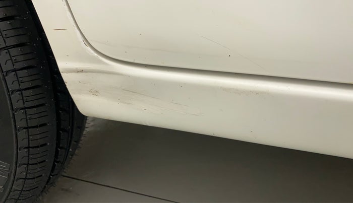 2018 Maruti Wagon R 1.0 LXI, Petrol, Manual, 30,644 km, Right running board - Slightly dented