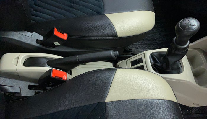 2020 Maruti Alto VXI, Petrol, Manual, 35,551 km, Gear Lever