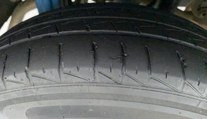 2020 Maruti Alto VXI, Petrol, Manual, 35,551 km, Right Rear Tyre Tread