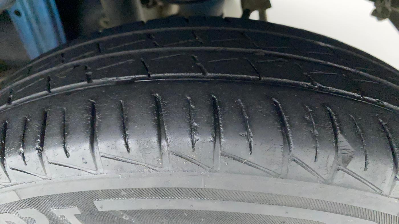 2020 Maruti Alto VXI, Petrol, Manual, 35,551 km, Left Rear Tyre Tread