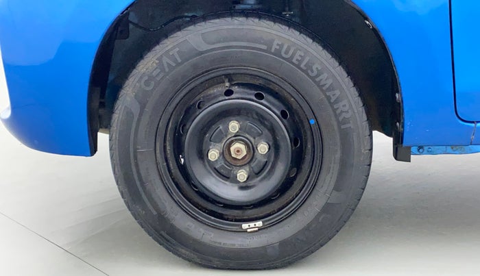 2020 Maruti Alto VXI, Petrol, Manual, 35,551 km, Left Front Wheel