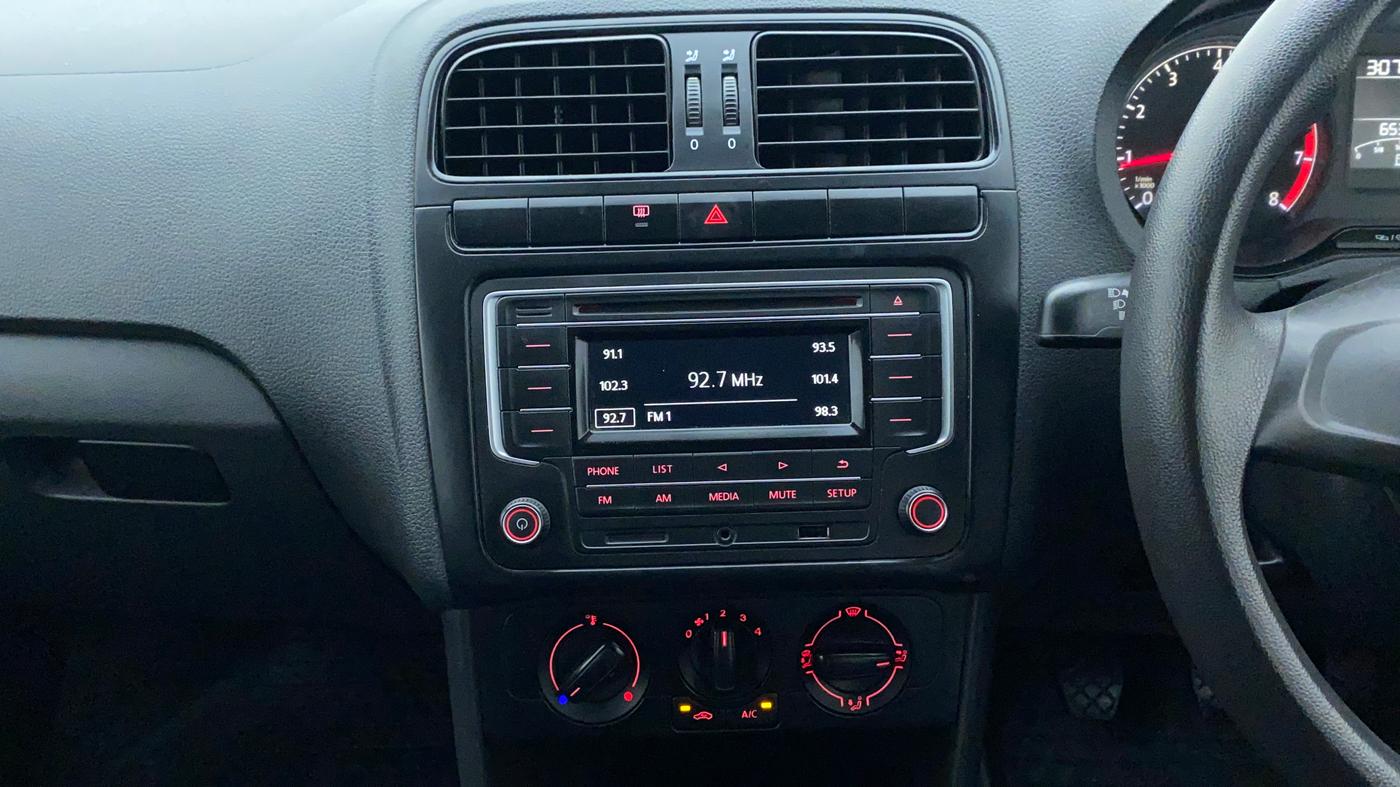 2017 Volkswagen Polo COMFORTLINE 1.2L, Petrol, Manual, 65,366 km, Air Conditioner