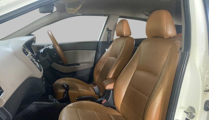 2019 Hyundai Elite i20 SPORTZ PLUS 1.2, Petrol, Manual, 89,053 km, Right Side Front Door Cabin