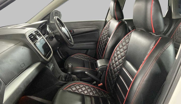 2021 Maruti Vitara Brezza VXI, Petrol, Manual, 29,589 km, Right Side Front Door Cabin