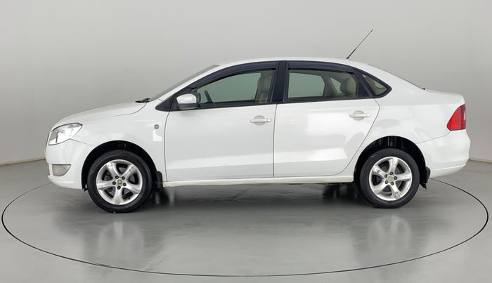 2011 Skoda Rapid ELEGANCE 1.6 MPFI MT, Petrol, Manual, 90,254 km, Left Side
