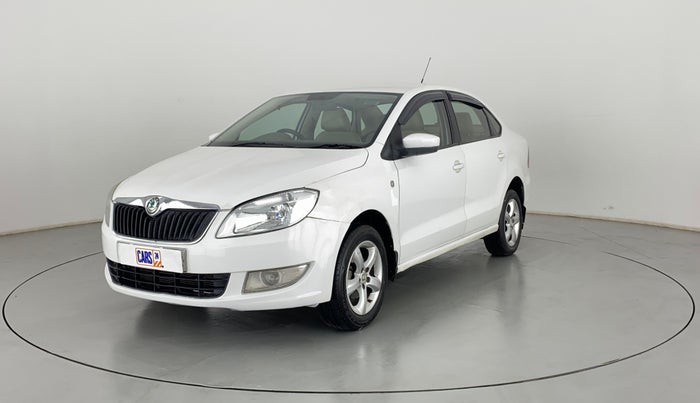 2011 Skoda Rapid ELEGANCE 1.6 MPFI MT, Petrol, Manual, 90,254 km, Left Front Diagonal