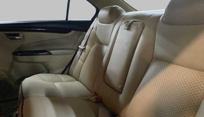 2016 Maruti Ciaz ZDI SHVS, Diesel, Manual, 81,474 km, Right Side Rear Door Cabin