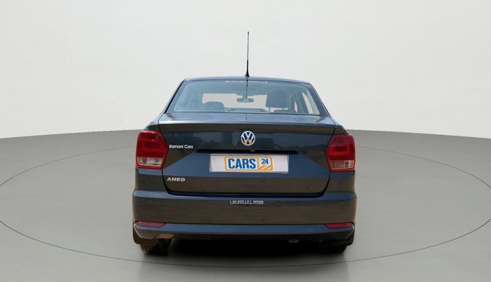 2016 Volkswagen Ameo HIGHLINE 1.2, Petrol, Manual, 49,662 km, Back/Rear