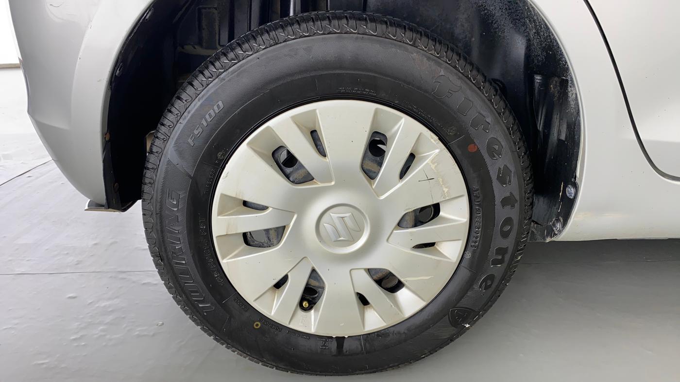 2014 Maruti Swift VXI, Petrol, Manual, 65,390 km, Right Rear Wheel