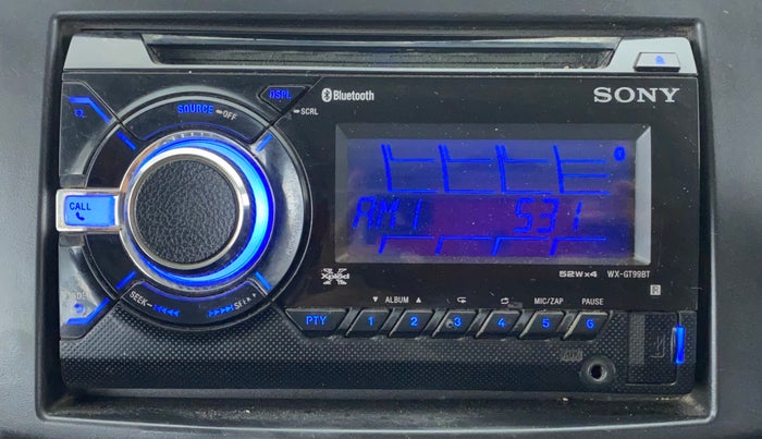 2014 Maruti Swift VXI, Petrol, Manual, 65,390 km, Infotainment System