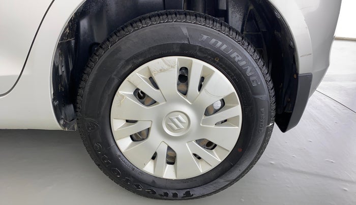 2014 Maruti Swift VXI, Petrol, Manual, 65,390 km, Left Rear Wheel