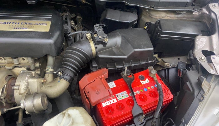 2016 Honda Jazz 1.5L I-DTEC V, Diesel, Manual, 1,35,470 km, Engine View - Left