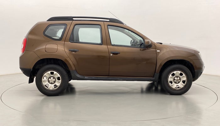 2013 Renault Duster 85 PS RXL, Diesel, Manual, 93,819 km, Right Side View