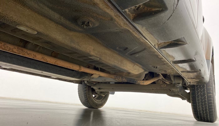 2013 Renault Duster 85 PS RXL, Diesel, Manual, 93,819 km, Right Side Underbody