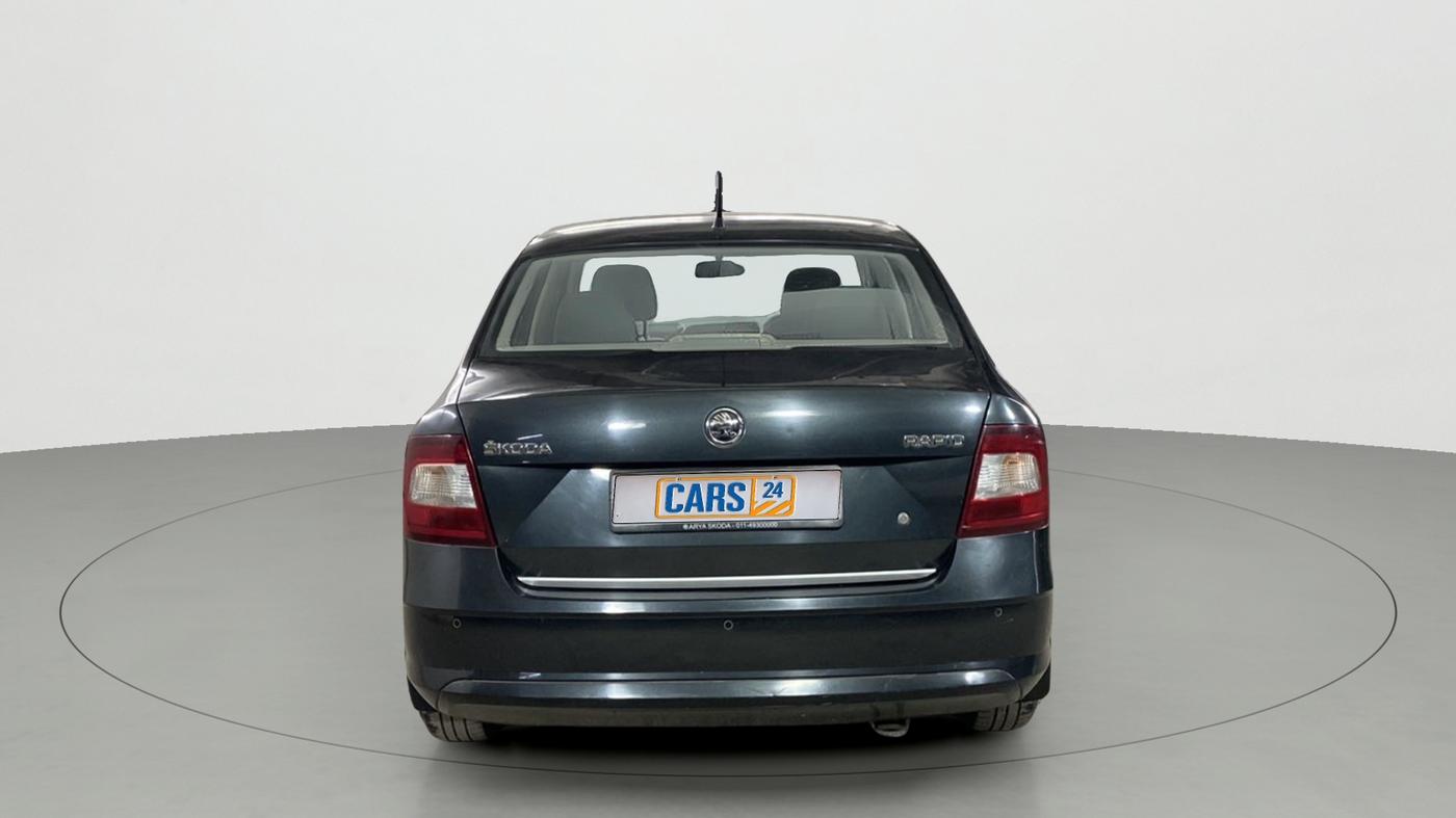 2020 Skoda Rapid ACTIVE 1.0 TSI, Petrol, Manual, 30,761 km, Back/Rear