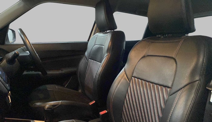 2018 Maruti Swift VXI AMT, Petrol, Automatic, 38,132 km, Right Side Front Door Cabin