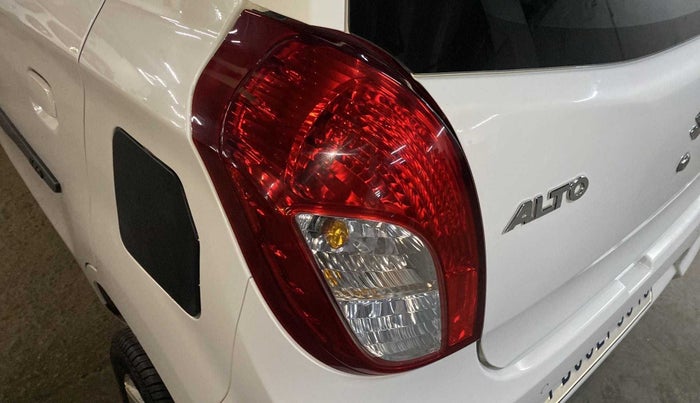 2020 Maruti Alto VXI, Petrol, Manual, 22,570 km, Left tail light - Minor scratches