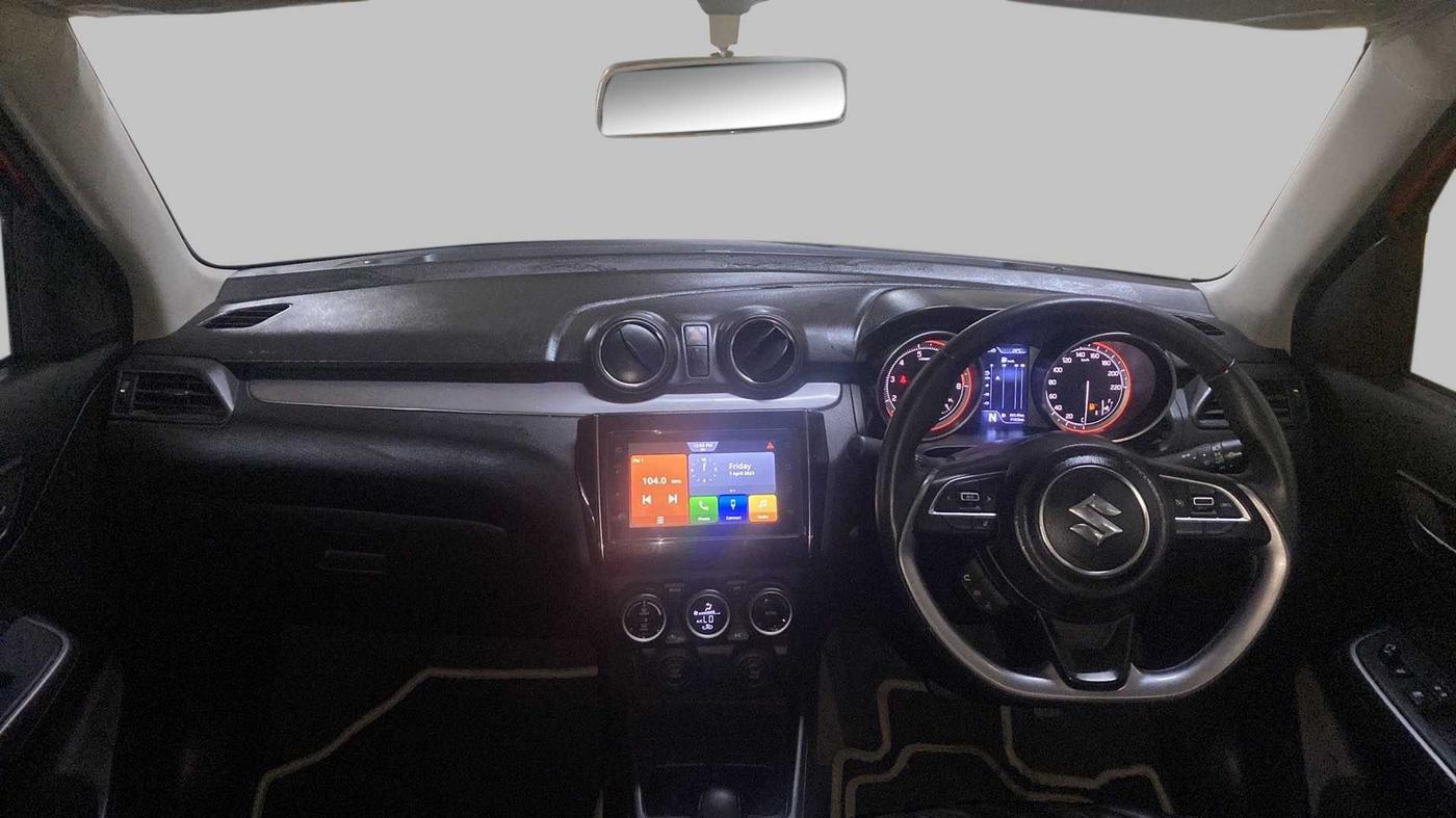 2021 Maruti Swift ZXI PLUS AMT DUAL TONE, Petrol, Automatic, 7,183 km, Dashboard