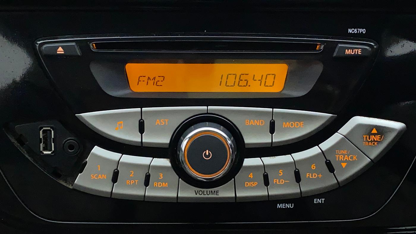 2016 Maruti Alto K10 VXI, Petrol, Manual, 70,479 km, Infotainment System
