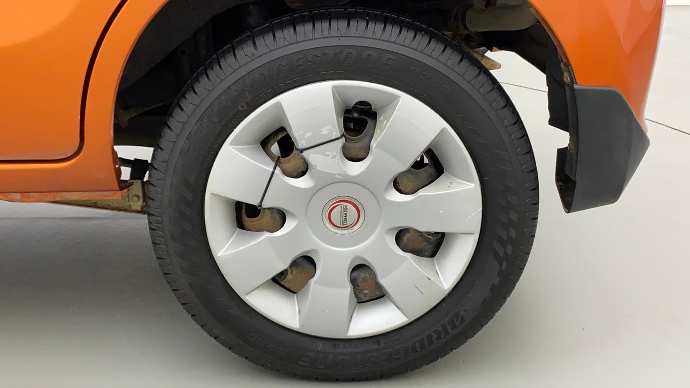 2016 Maruti Alto K10 VXI, Petrol, Manual, 70,479 km, Left Rear Wheel