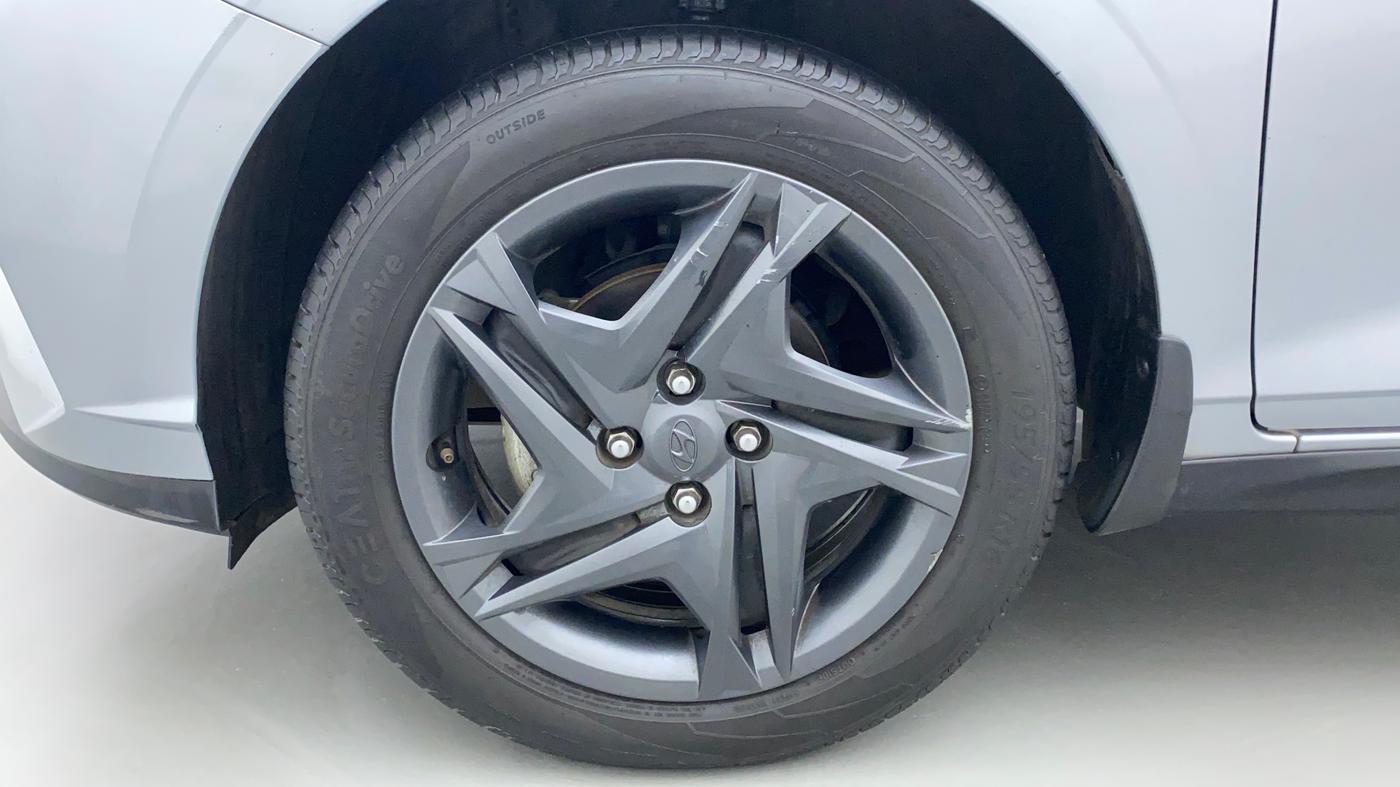 2021 Hyundai NEW I20 SPORTZ 1.2 MT, Petrol, Manual, 47,338 km, Left Front Wheel