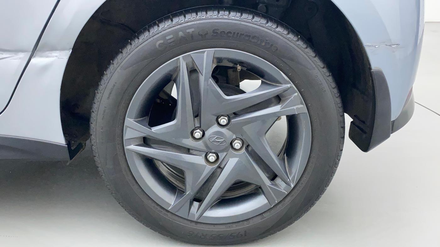 2021 Hyundai NEW I20 SPORTZ 1.2 MT, Petrol, Manual, 47,338 km, Left Rear Wheel