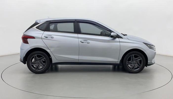 2021 Hyundai NEW I20 SPORTZ 1.2 MT, Petrol, Manual, 47,338 km, Right Side View