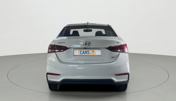 2018 Hyundai Verna 1.6 VTVT SX, Petrol, Manual, 39,469 km, Back/Rear