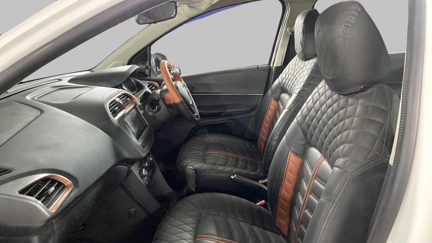 2019 Tata TIAGO NRG PETROL, Petrol, Manual, 16,889 km, Right Side Front Door Cabin