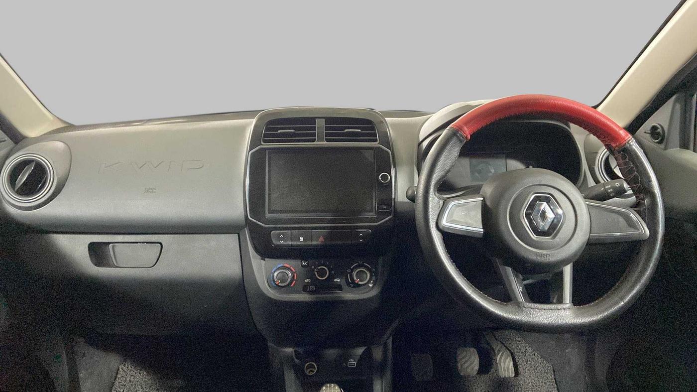 2021 Renault Kwid RXT 1.0 (O), Petrol, Manual, 31,433 km, Dashboard