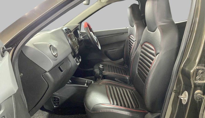 2021 Renault Kwid RXT 1.0 (O), Petrol, Manual, 31,433 km, Right Side Front Door Cabin