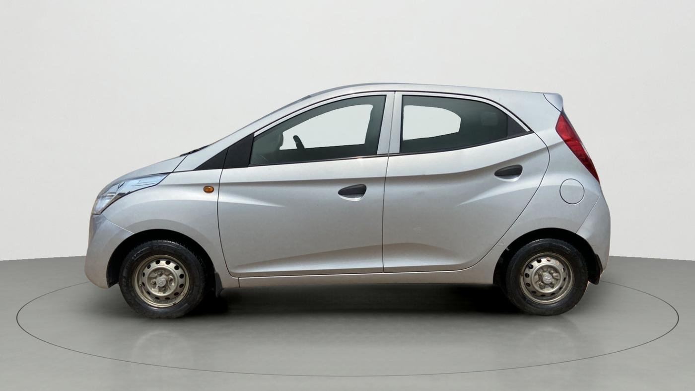 2016 Hyundai Eon ERA +, Petrol, Manual, 30,021 km, Left Side
