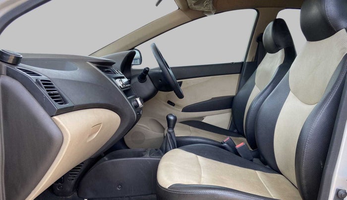 2016 Hyundai Eon ERA +, Petrol, Manual, 30,021 km, Right Side Front Door Cabin