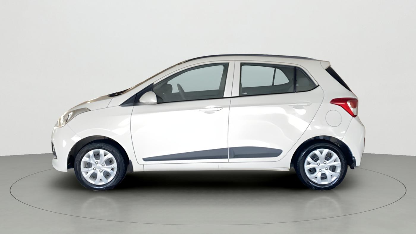 2015 Hyundai Grand i10 SPORTZ 1.2 KAPPA VTVT, CNG, Manual, 60,460 km, Left Side