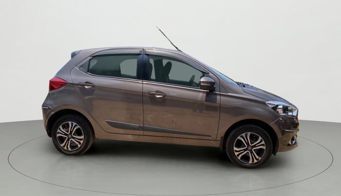 2018 Tata Tiago XZ PETROL, Petrol, Manual, 81,756 km, Right Side View