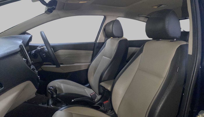 2021 Hyundai Verna SX (O) 1.5 VTVT IVT, Petrol, Automatic, 33,730 km, Right Side Front Door Cabin
