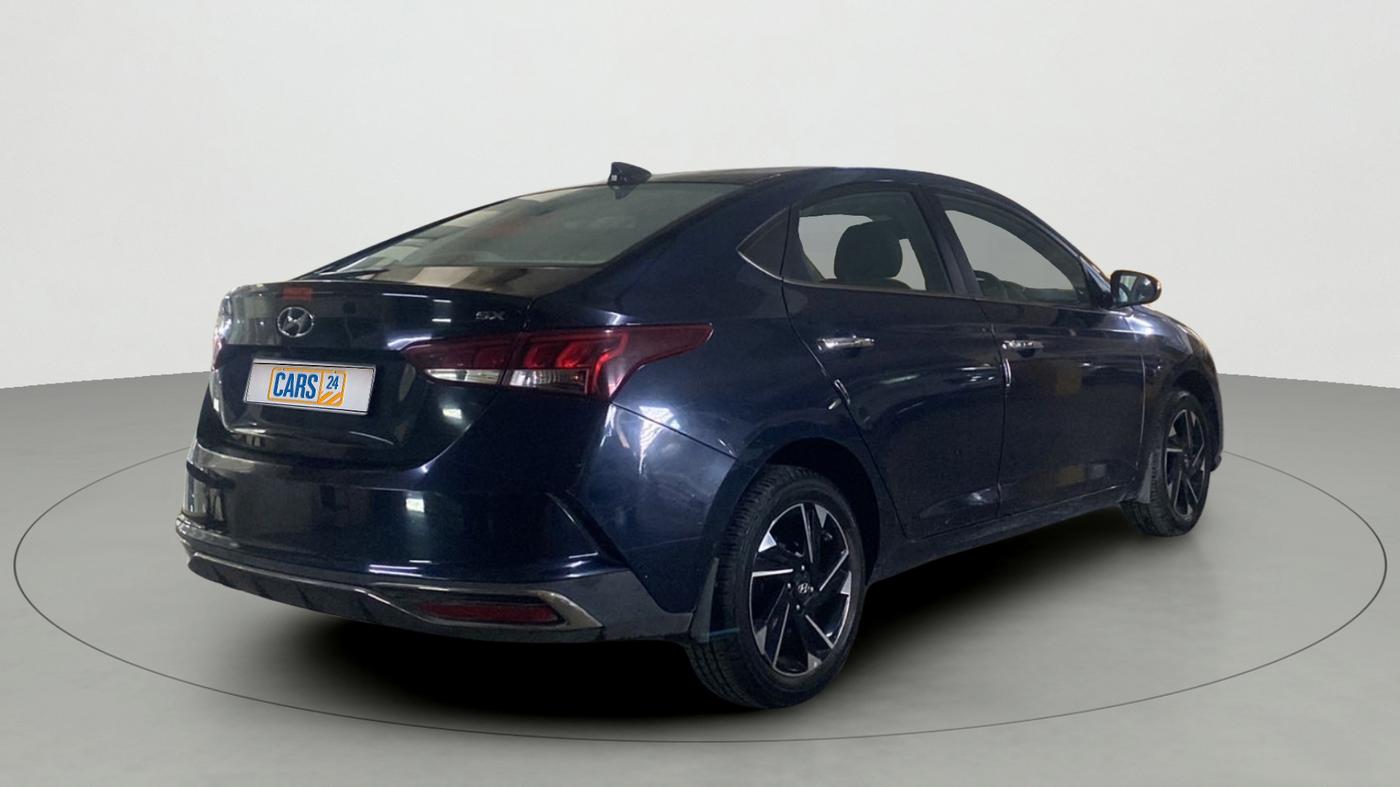2021 Hyundai Verna SX (O) 1.5 VTVT IVT, Petrol, Automatic, 33,730 km, Right Back Diagonal