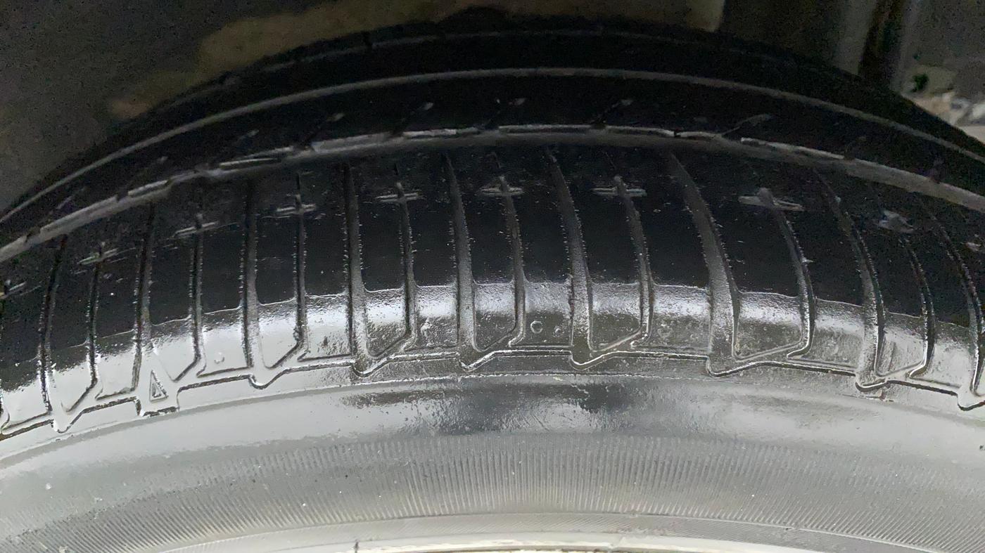 2015 Nissan Micra XV CVT, Petrol, Automatic, 81,695 km, Left Rear Tyre Tread