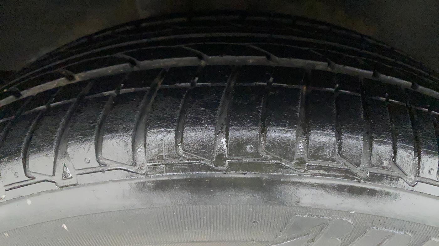 2015 Nissan Micra XV CVT, Petrol, Automatic, 81,695 km, Right Rear Tyre Tread