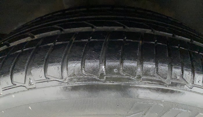 2015 Nissan Micra XV CVT, Petrol, Automatic, 81,695 km, Right Rear Tyre Tread