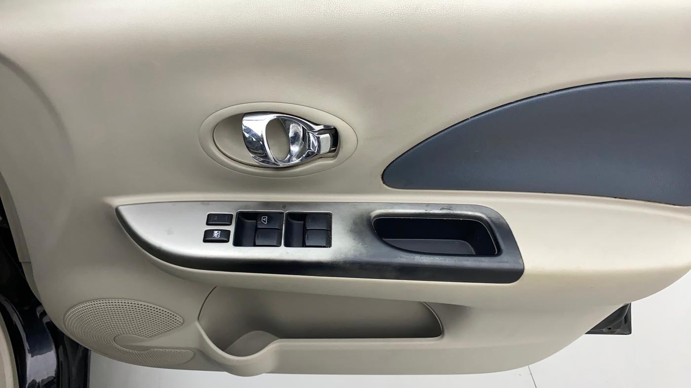 2015 Nissan Micra XV CVT, Petrol, Automatic, 81,695 km, Driver Side Door Panels Control