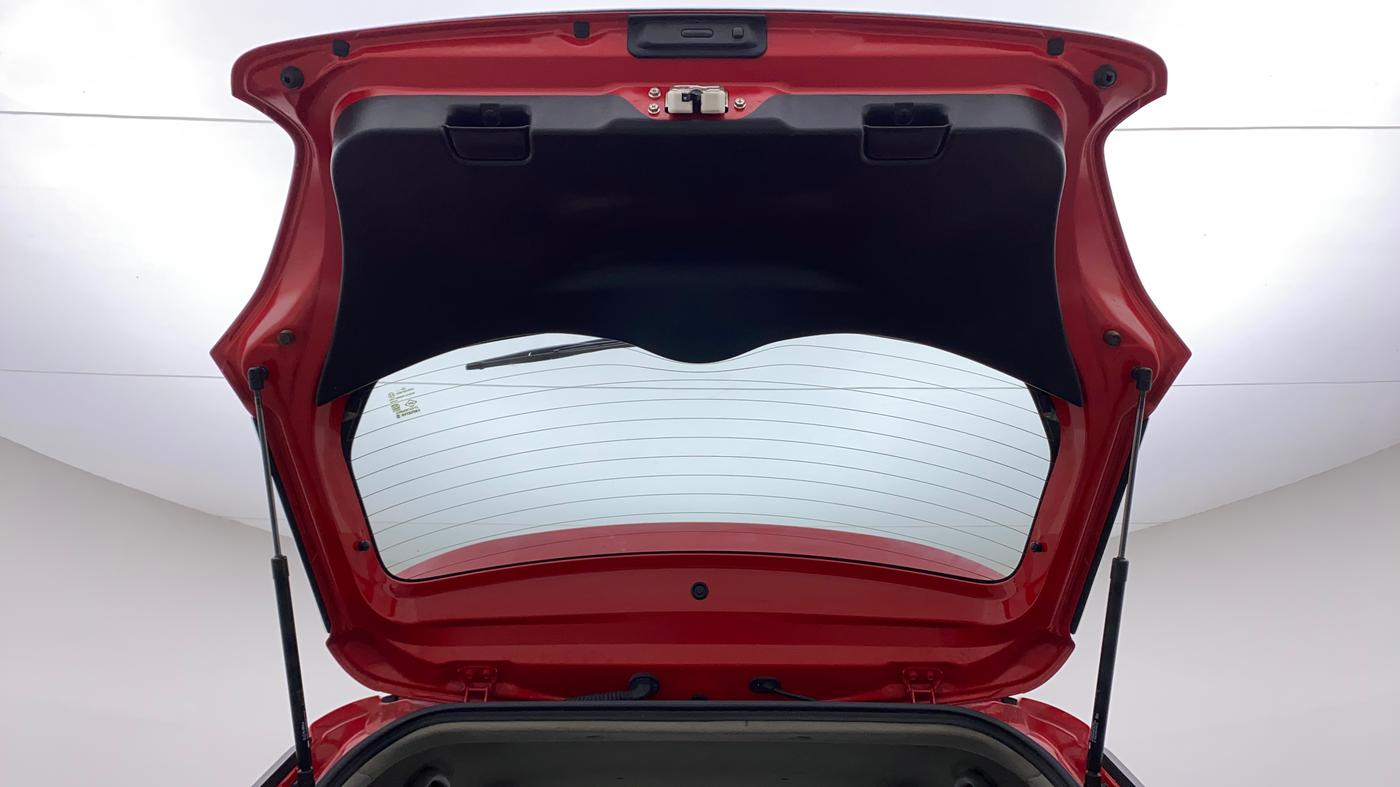 2019 Maruti Swift ZXI, Petrol, Manual, 32,776 km, Boot Door Open