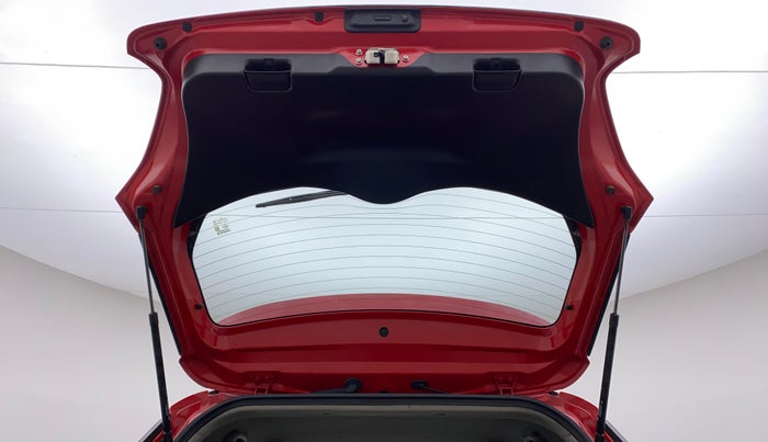 2019 Maruti Swift ZXI, Petrol, Manual, 32,776 km, Boot Door Open