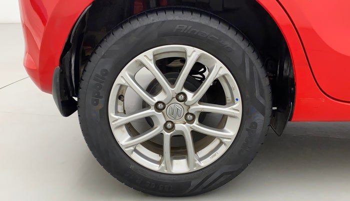 2019 Maruti Swift ZXI, Petrol, Manual, 32,776 km, Right Rear Wheel