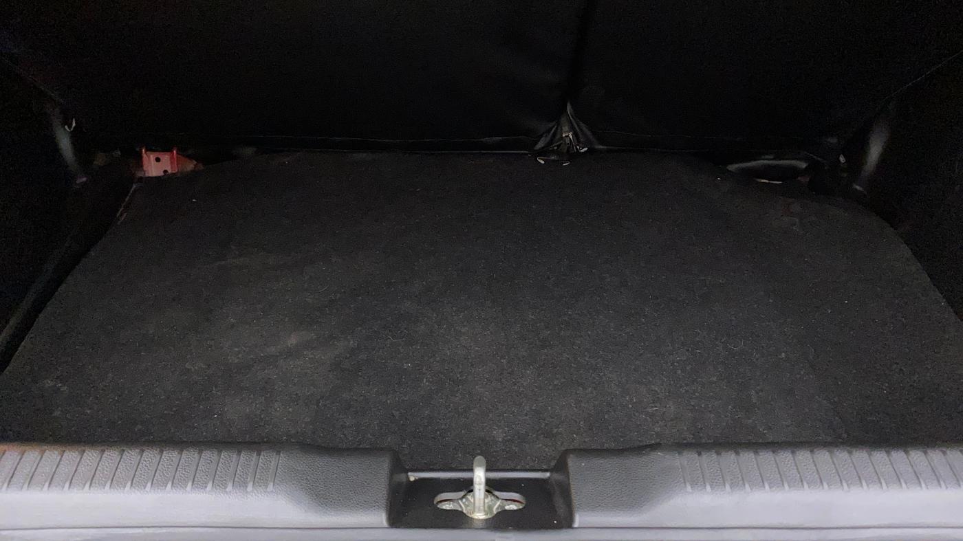 2019 Maruti Swift ZXI, Petrol, Manual, 32,776 km, Boot Inside