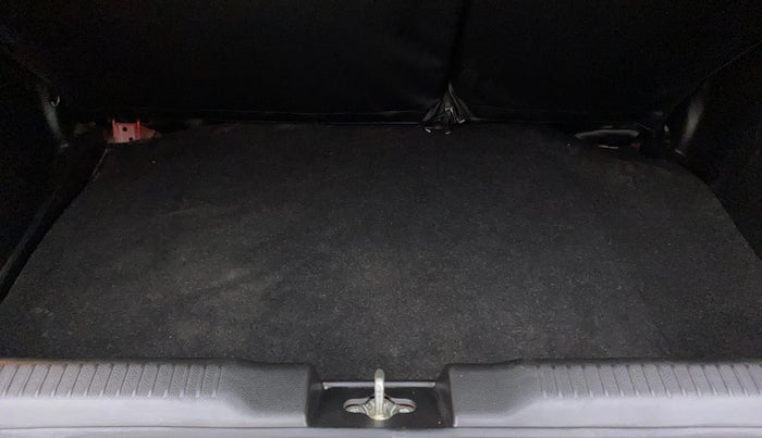 2019 Maruti Swift ZXI, Petrol, Manual, 32,776 km, Boot Inside