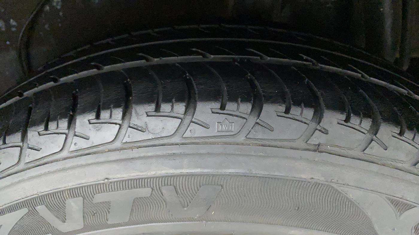 2018 Maruti Celerio X ZXI (O) AMT, Petrol, Automatic, 43,055 km, Left Rear Tyre Tread