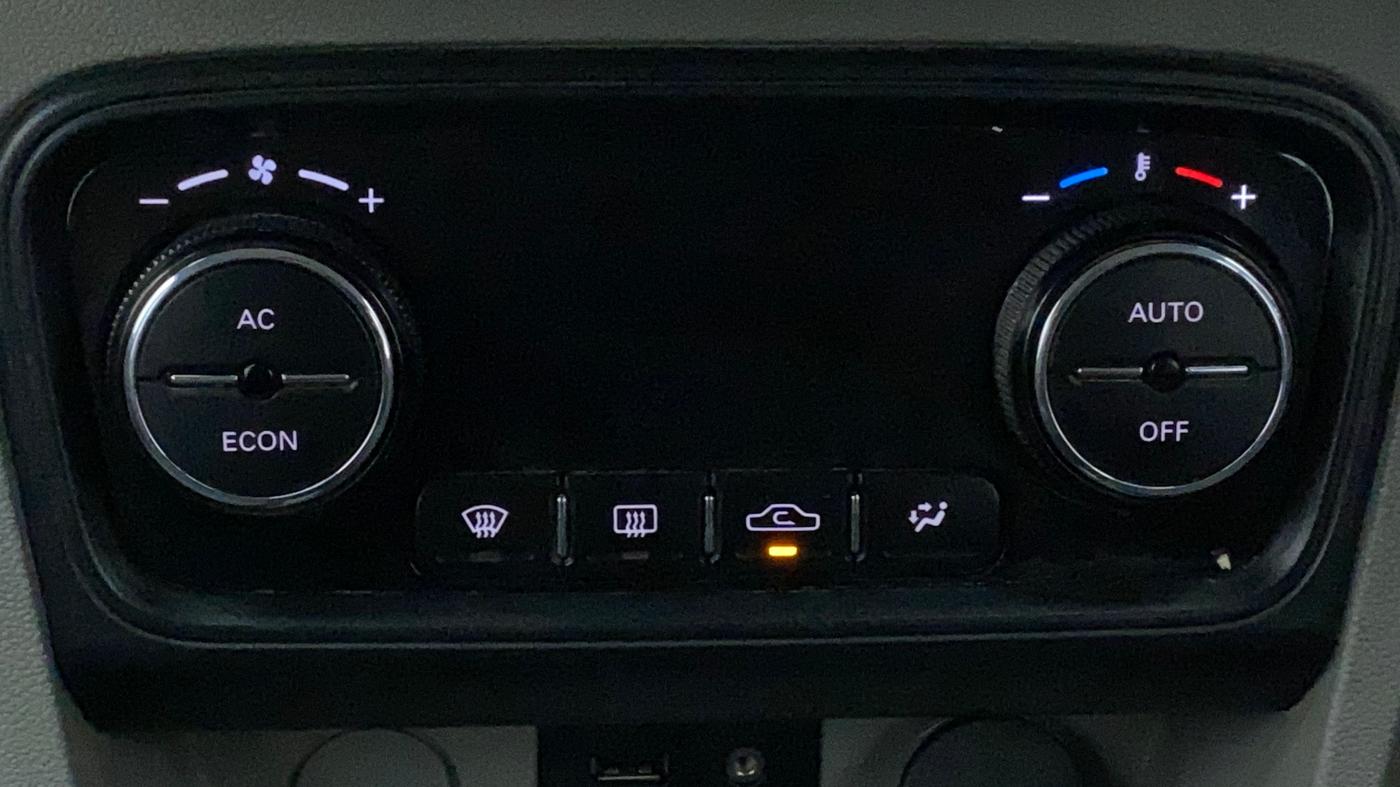 2018 Tata Tiago XZ PLUS DIESEL, Diesel, Manual, 85,984 km, Automatic Climate Control
