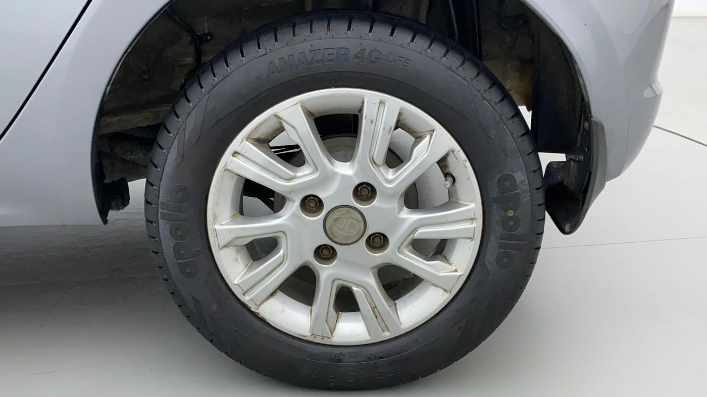 2018 Tata Tiago XZ PLUS DIESEL, Diesel, Manual, 85,984 km, Left Rear Wheel
